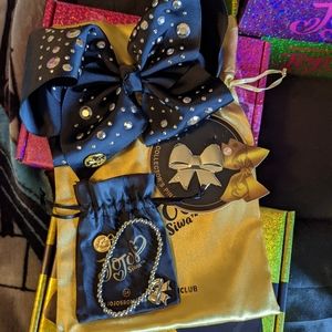 🎀Bow 14💎 JoJo Siwa bow of the month club!